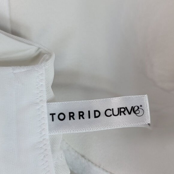 Torrid Curve Perfect T Shirt Push Up Bra White 44B Underwire Adj Seamless Molded - Picture 8 of 9